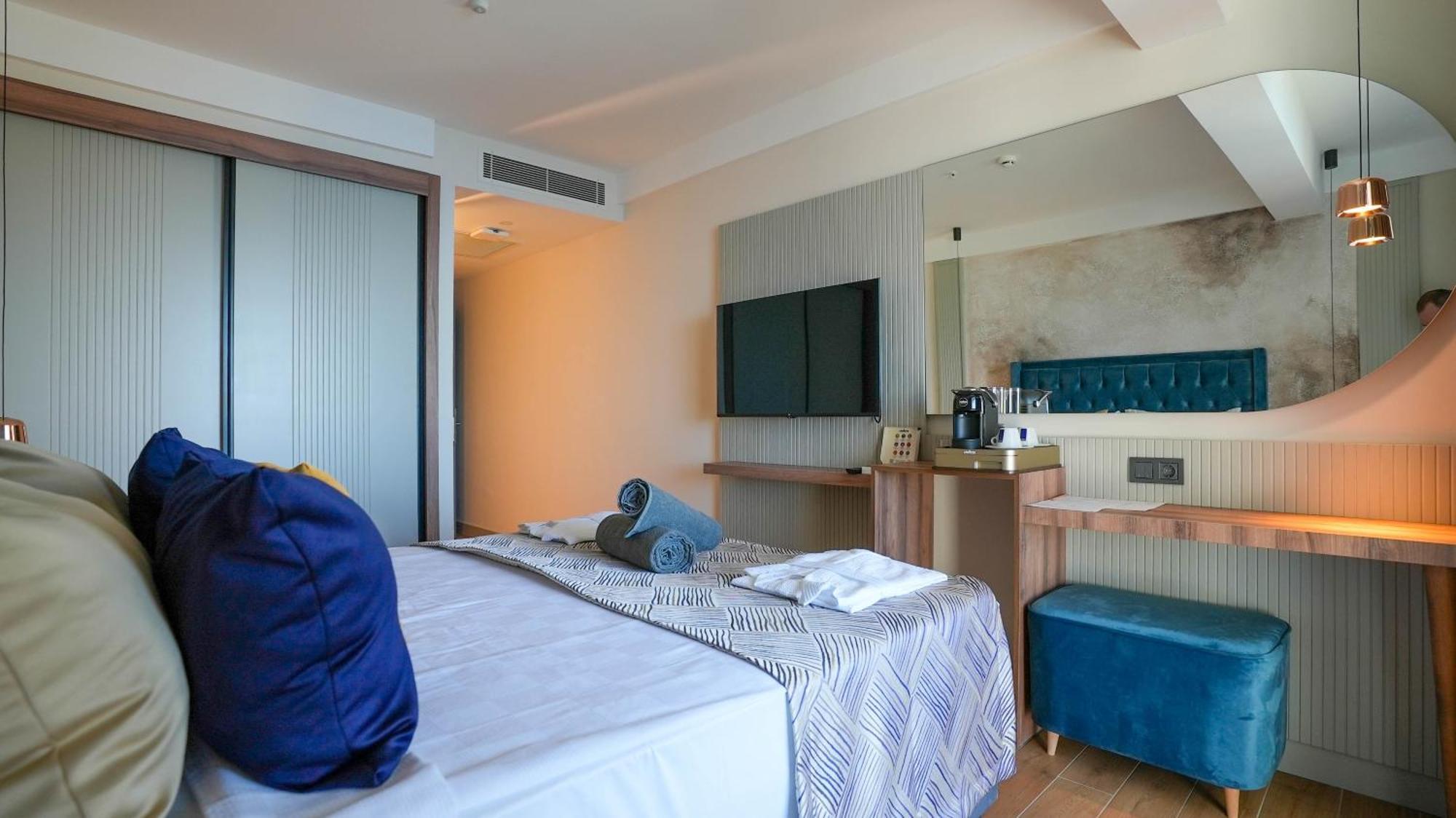 Ada Port Hotel Adults Only Alanya Exteriör bild