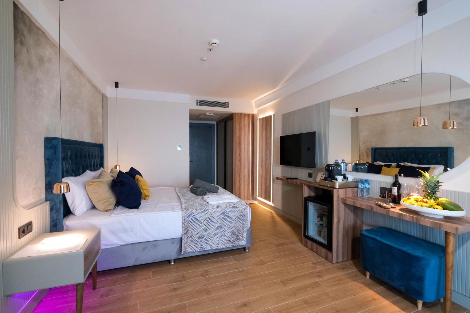 Ada Port Hotel Adults Only Alanya Exteriör bild